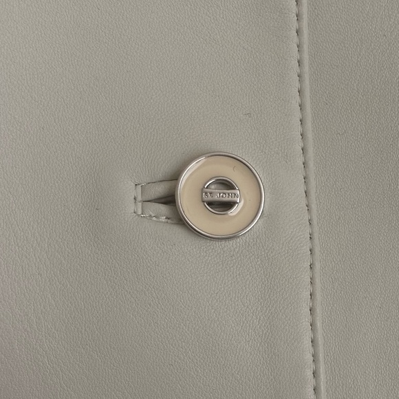 Rare White Stone St. John Leather Jacket with silver hardware size 6 - Picture 4 of 5